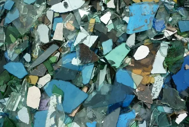  废旧玻璃对环境的影响及回收利用方法